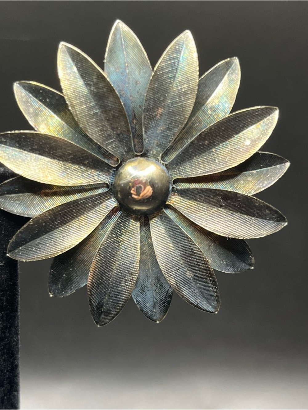 Vintage Daisy Flower scarf clip Large Iridescent Metal Petals Statement Pin